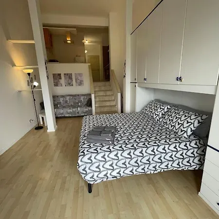 Loft Felix Con Parcheggio Privato דירה אמליה